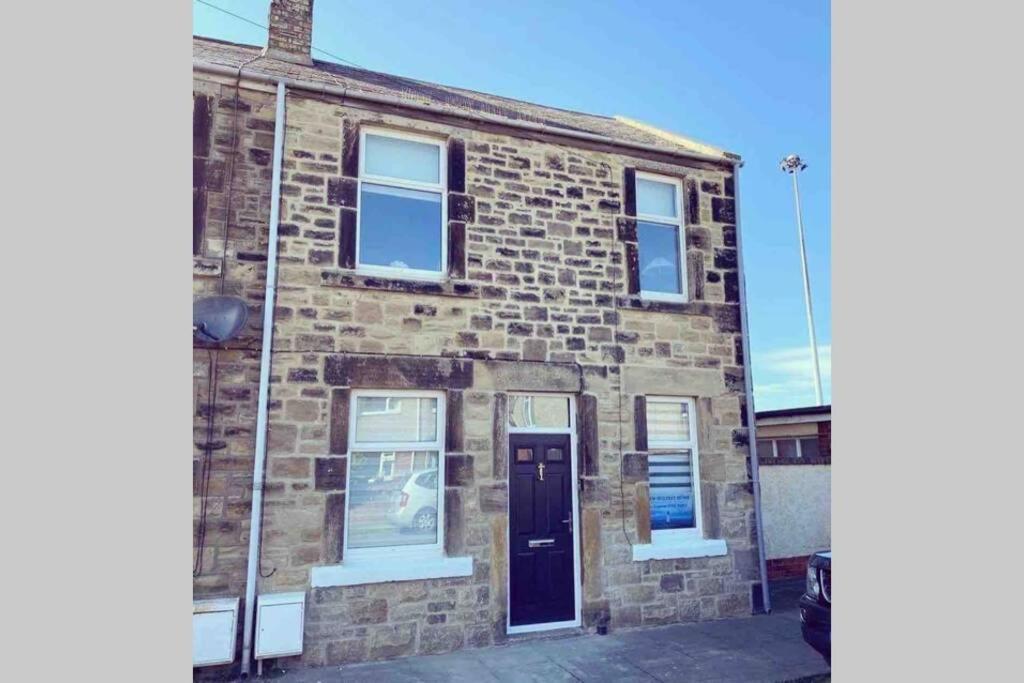 On The Harbour - Unrivalled Views Of Amble'S Harbour And Estuary Exterior foto